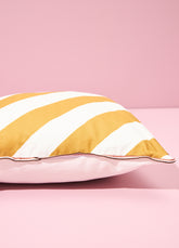 Almofada com Relotê - Listra Diagonal Caramelo